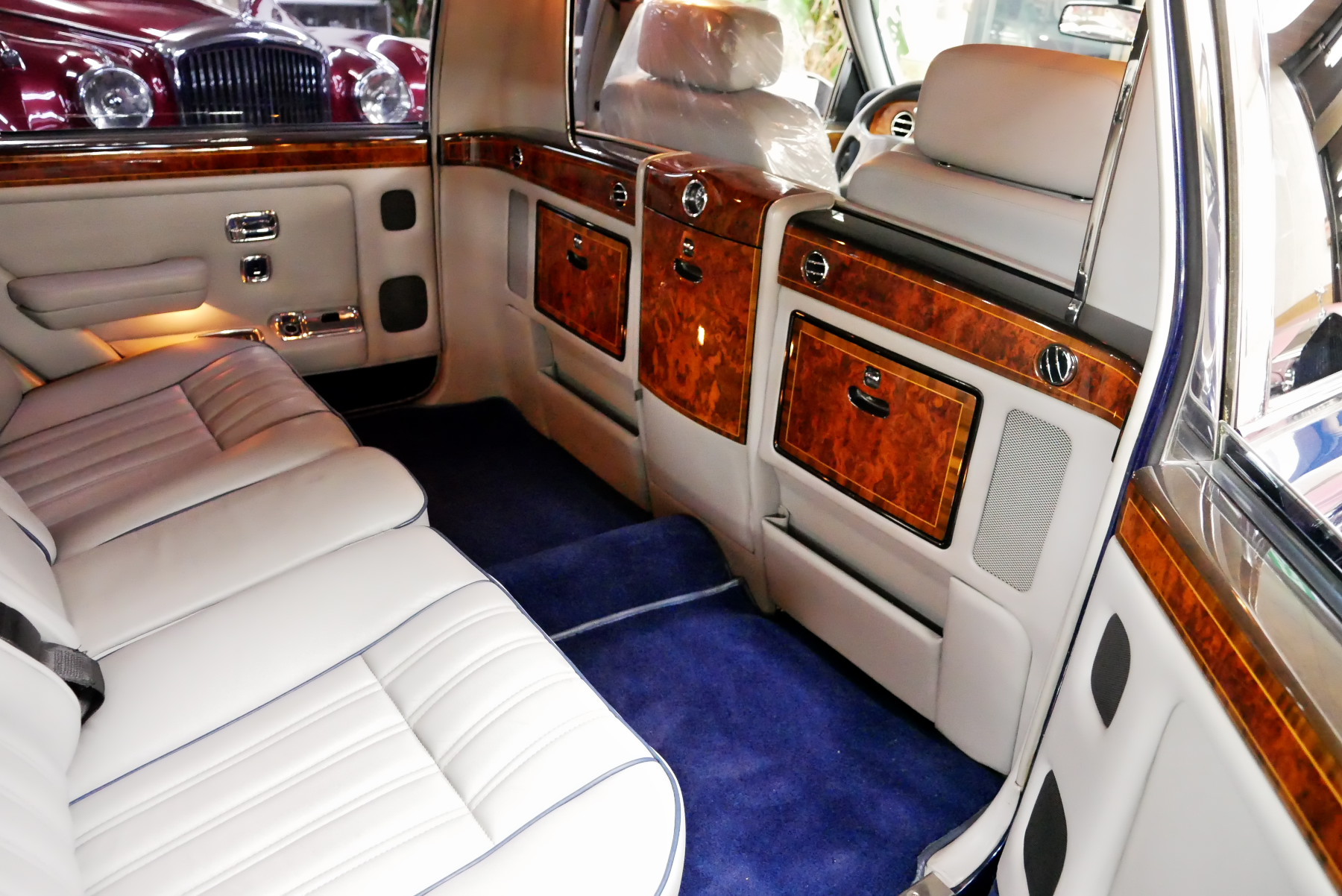 ロールスロイス　オブジェ　車体識別番号有　値段交渉受け付けます！ ロールスロイスオブジェ車体識別番号有値段交渉受け付けます！